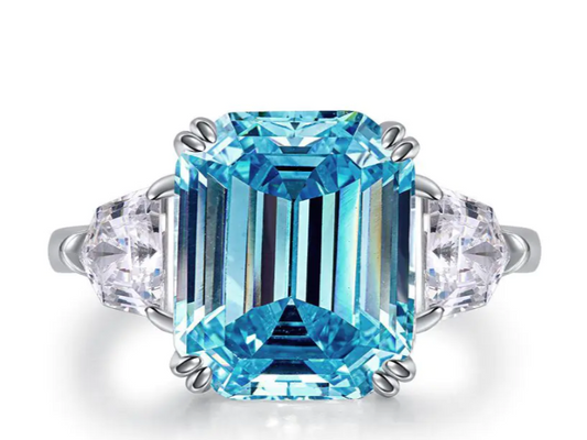 Sky Blue Topaz Emerald Cut Ring in 925 Sterling Silver